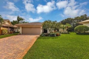 4890 Pine Tree Drive, Boynton Beach, FL 33436 Sold 12/27/23