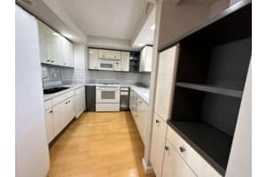 5200 N Flagler Drive 703, West Palm Beach, FL 33407 Sold 01/27/25