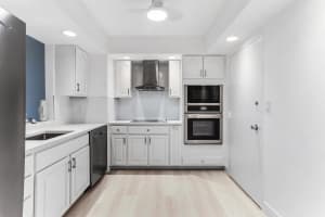 1147 Hillsboro Mile 1007, Hillsboro Beach, FL 33062 Sold 11/17/23