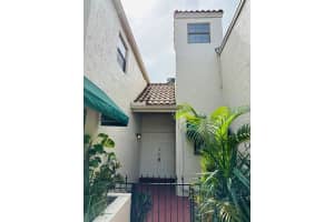 6140 Vía Tierra, Boca Raton, FL 33433, Sold 01/23/24