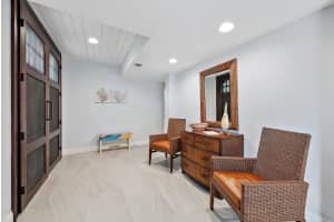129 Lighthouse Drive, Jupiter Inlet Colony, FL 33469 Sold 01/16/24