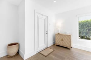 121 NE 9th St, Delray Beach, FL 33444, Sold 04/04/24