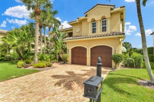 310 SW 16th Street, Boca Raton, FL 33432 Sold 04/02/24