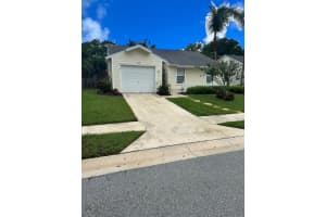 210 Woodbridge Drive, Jupiter, FL 33458 Sold 01/03/24