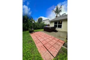 210 Woodbridge Drive, Jupiter, FL 33458 Sold 01/03/24