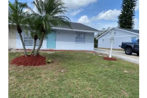85 SE Norfolk Boulevard, Stuart, FL 34997 Sold 12/12/23