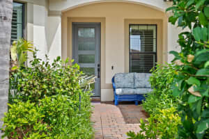 4220 Strickland Way, Vero Beach, FL 32967 Sold 03/07/24