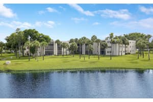 5100 Las Verdes Cir APT 306, Delray Beach, FL 33484, Sold 12/07/23