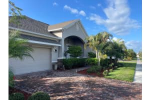 7195 E Village Square, Vero Beach, FL 32966 Sold 03/01/24