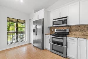 3308 Lucerne Park Drive, Greenacres, FL 33467 Sold 02/15/24