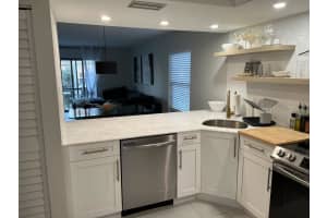 18420 SE Wood Haven Ln, Tequesta, FL 33469, Sold 04/22/24