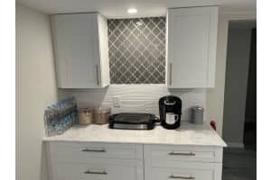 18420 SE Wood Haven Ln, Tequesta, FL 33469, Sold 04/22/24