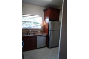 800 Cypress Park Way o, Pompano Beach, FL 33064, Sold 04/10/24