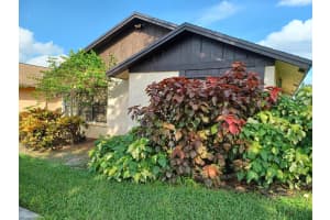 1674 Ferngran Ave, West Palm Beach, FL 33415, Sold 02/02/24
