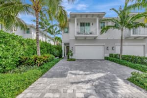 436 NE Wavecrest Way, Boca Raton, FL 33432 Sold 02/09/24