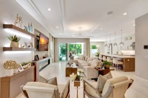 436 NE Wavecrest Way, Boca Raton, FL 33432 Sold 02/09/24