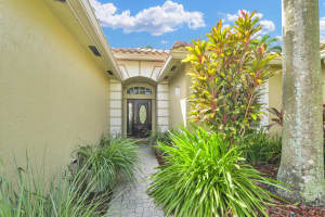 12761 Tulipwood Circle, Boca Raton, FL 33428 Sold 05/30/24