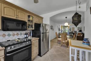 750 SE 6th Ave APT 125, Deerfield Beach, FL 33441, Sold 11/21/23