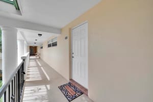 27 Colonial Club Drive 203, Boynton Beach, FL 33435 Sold 03/28/24