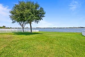 1508 Mira Lago Cir, Ruskin, FL 33570, Sold 11/22/23