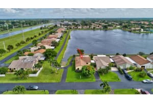 5585 Mirror Lakes Boulevard, Boynton Beach, FL 33472 Sold 02/12/24