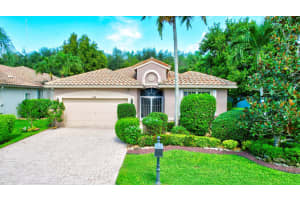 6608 Pavone Street, Lake Worth, FL 33467 Sold 12/06/23