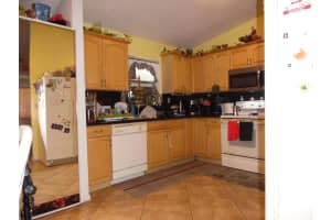 178 Martin Circle, Royal Palm Beach, FL 33411 Sold 04/01/24