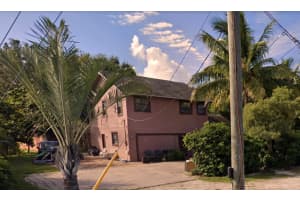 8564 SE Date Street, Hobe Sound, FL 33455 Sold 10/18/23