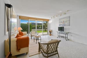 2773 S Ocean Boulevard 116, Palm Beach, FL 33480 Sold 05/28/24