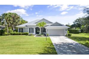 469 SE Ashley Oaks Way, Stuart, FL 34997 Sold 11/30/23
