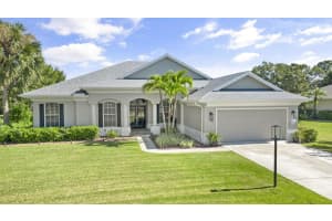 469 SE Ashley Oaks Way, Stuart, FL 34997 Sold 11/30/23