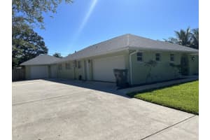 19430 W Indies Lane, Jupiter, FL 33469 Sold 12/08/23