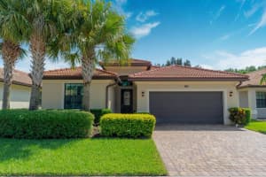 5891 SE Entry Court, Stuart, FL 34997 Sold 11/13/23