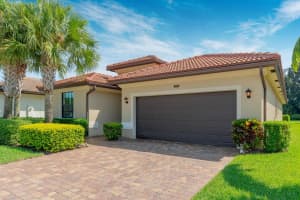 5891 SE Entry Court, Stuart, FL 34997 Sold 11/13/23