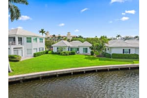 122 Evans Lane, Manalapan, FL 33462 Sold 03/25/24