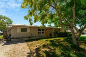 40 SW Hideaway Place, Stuart, FL 34994 Sold 03/29/24