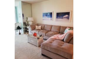 24 Abbey Lane 105, Delray Beach, FL 33446 Sold 03/01/24