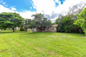 2500 Mallard Drive, Delray Beach, FL 33444 Sold 10/31/23