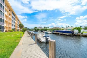 750 NE Spanish River Boulevard 3020, Boca Raton, FL 33431 Sold 12/13/23