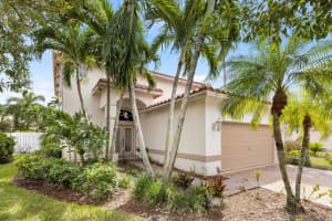 720 NW Nw 134 Terr Terrace, Plantation, FL 33325 Sold 02/27/24