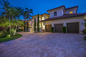 942 Allamanda Drive, Delray Beach, FL 33483 Sold 12/11/23