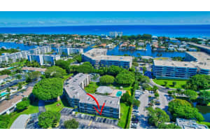 555 Banyan Tree Lane 110, Delray Beach, FL 33483 Sold 12/20/23