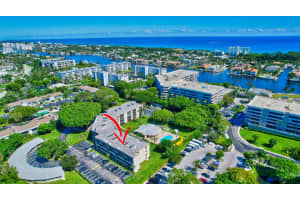 555 Banyan Tree Lane 110, Delray Beach, FL 33483 Sold 12/20/23