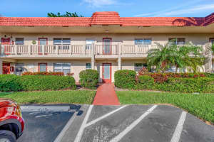 4 Abbey Lane 106, Delray Beach, FL 33446 Sold 01/17/24