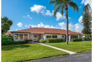 4520 NW 3rd Street B, Delray Beach, FL 33445 Sold 01/26/24