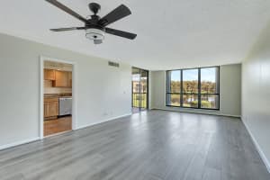 5380 Woodland Lakes Drive 218, Palm Beach Gardens, FL 33418 Sold 11/28/23