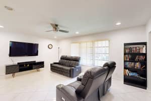 5145 Lakefront Boulevard D, Delray Beach, FL 33484 Sold 11/29/23