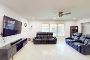 5145 Lakefront Boulevard D, Delray Beach, FL 33484 Sold 11/29/23