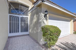13841 Via Nadina, Delray Beach, FL 33446 Sold 02/09/24