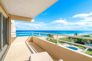 2701 S Ocean Boulevard 42, Highland Beach, FL 33487 Sold 11/28/23